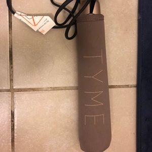 TYME hair curler